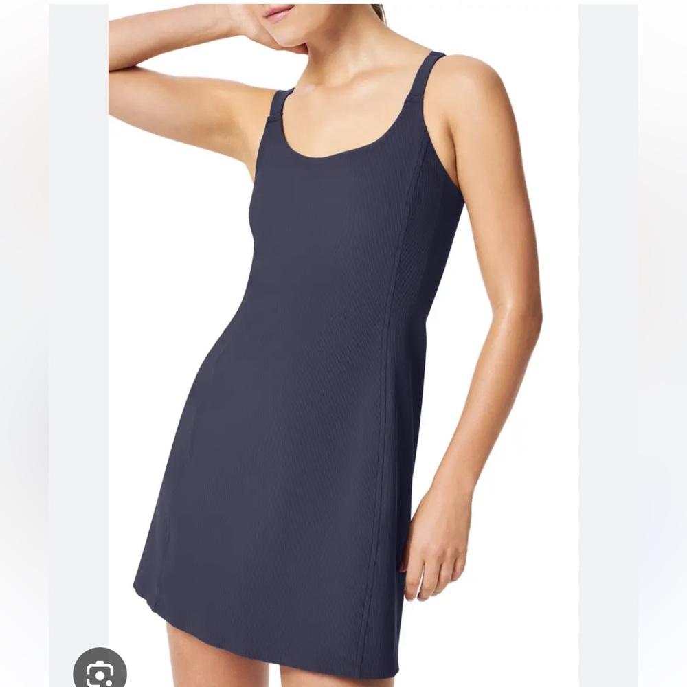 SPANX get moving dress